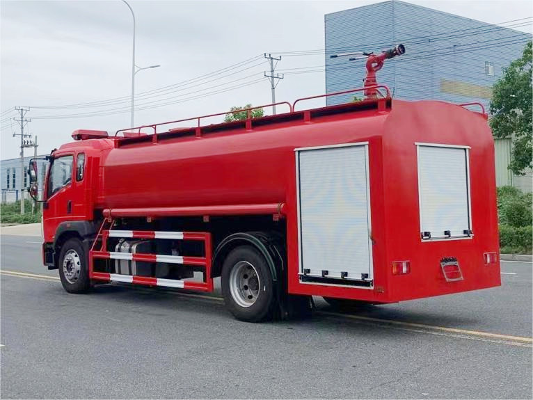 豪沃11噸消防灑水車(chē)