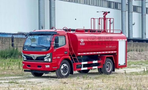 東風(fēng)8噸消防灑水車