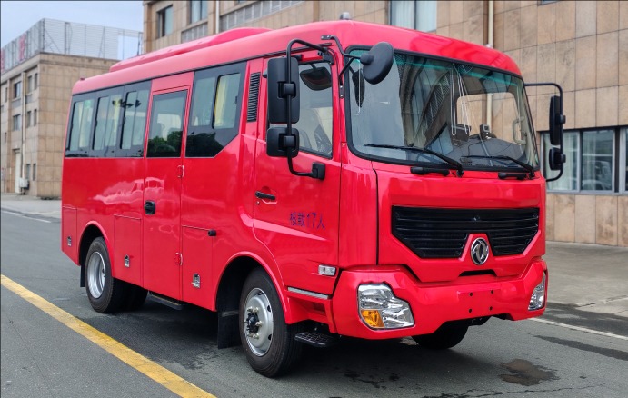 東風(fēng)四驅(qū)森林消防運(yùn)兵車