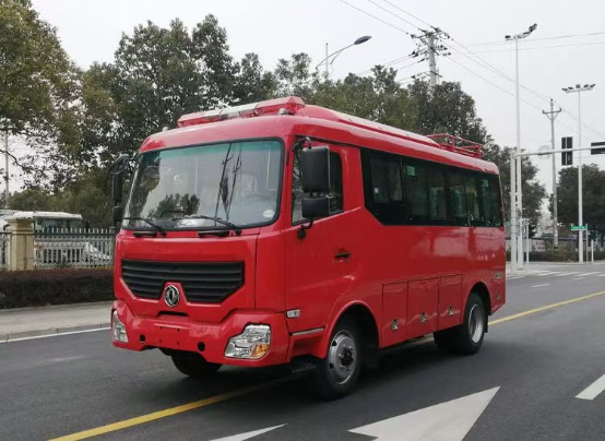 東風(fēng)四驅(qū)森林消防運(yùn)兵車